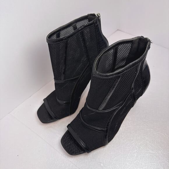 Jessica Simpson JP Colsen | Black | 6.5 - Picture 2 of 7